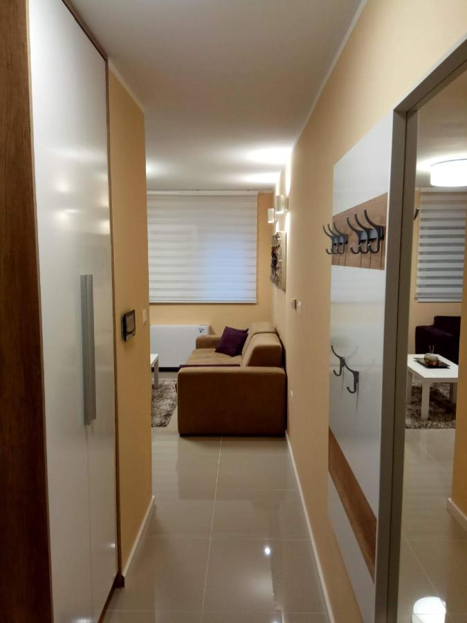 Apartment Cherry Gold زرنيانين المظهر الخارجي الصورة