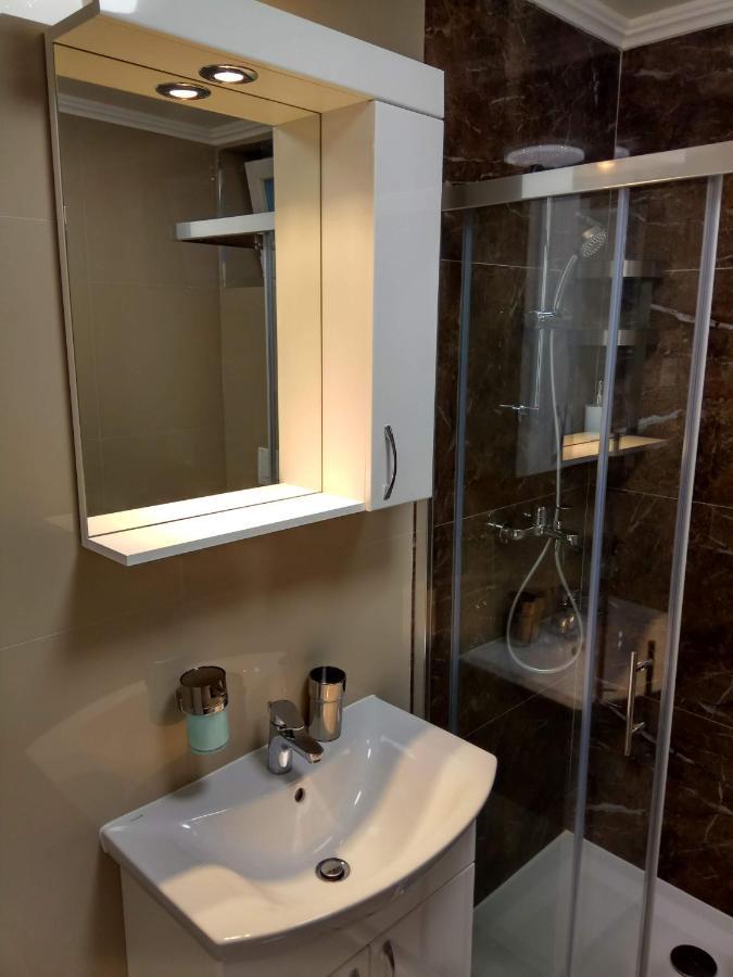 Apartment Cherry Gold زرنيانين المظهر الخارجي الصورة