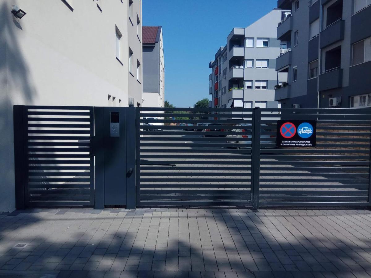 Apartment Cherry Gold زرنيانين المظهر الخارجي الصورة